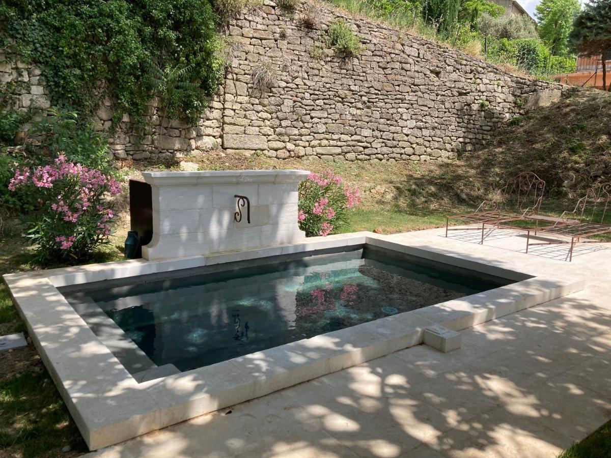 Les Cabanes De La Fontaine Lacoste  Exterior foto